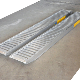 Verladerampen mieten - 2.650 mm, max. 3.100 kg Verladerampen mieten - 2.650 mm, max. 3.100 kg